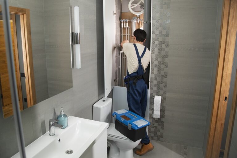 Plumbing Contractors Near Me During Bathroom Remodels